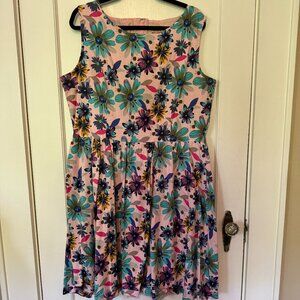 Lindy Bop Audrey Dress Size 5XL/US 20